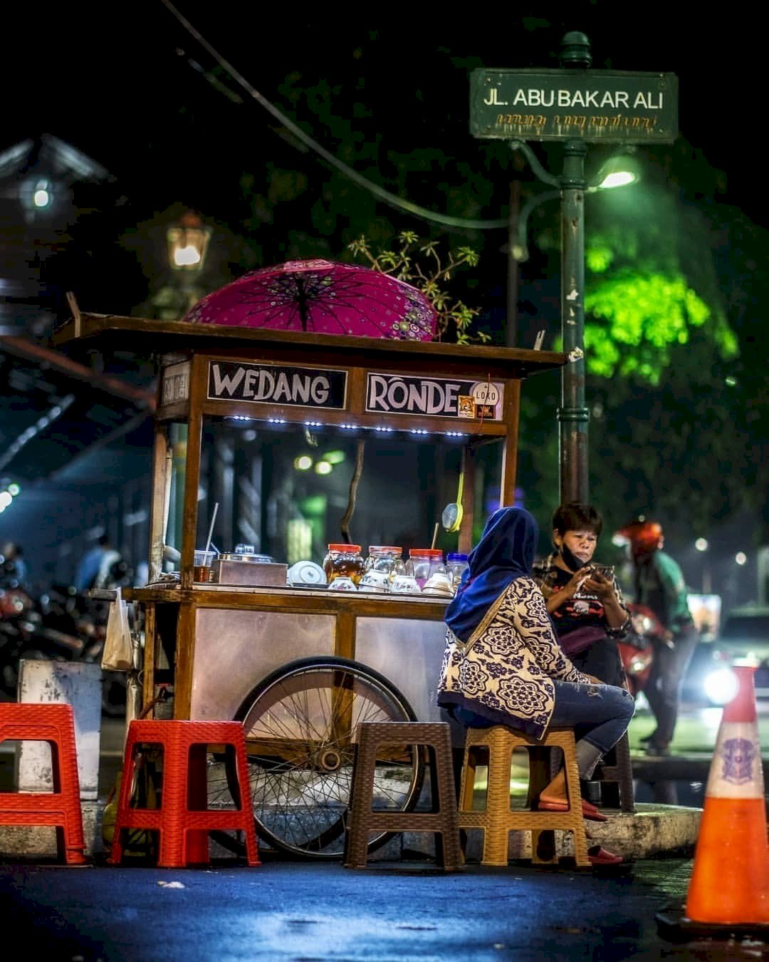 5 Minuman Legendaris Jogja, Dari yang Hangat sampai Menyegarkan. Gambar : ig @@bayoe__irawan