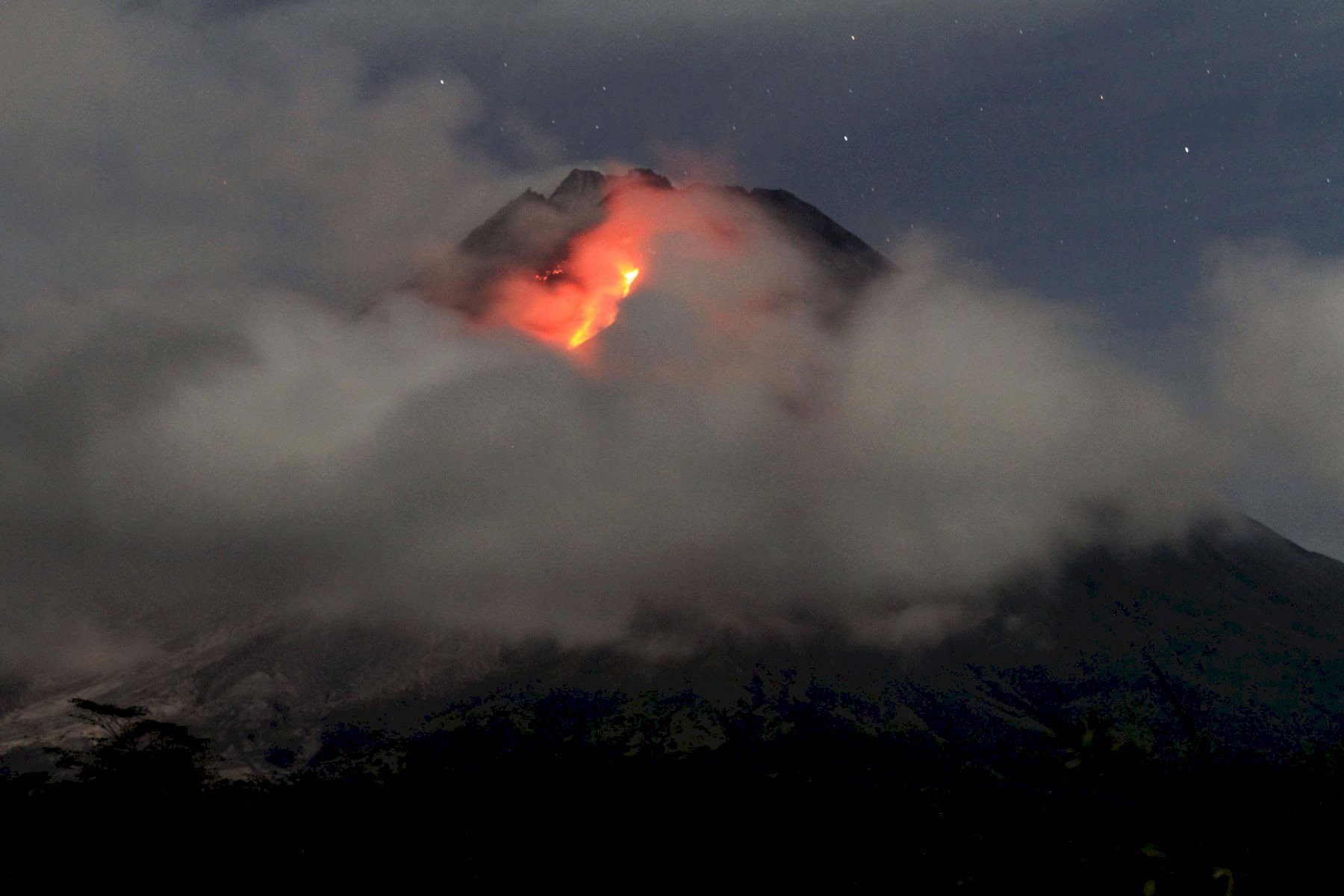 Erupsi Gunung Merapi Tidak Pengaruhi Okupansi Hotel di DIY, Ternyata Justru Menjadi Daya Tarik Wisata. Gambar : Media Indonesia