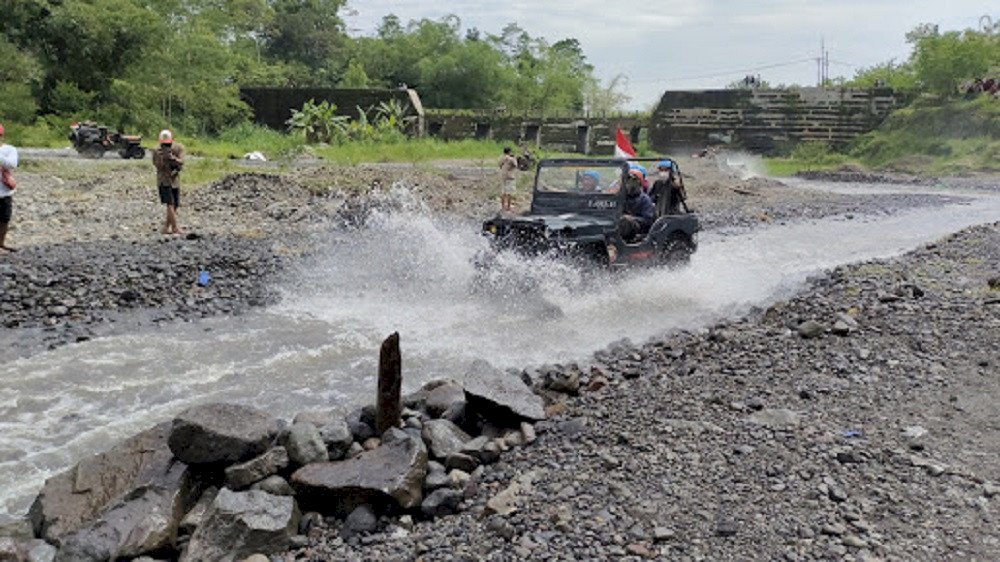 Info Update Tarif Wisata Jeep Lava Tour Merapi Jelang Libur Tahun Baru 2023. Gambar : Sumber: Gmaps - Irom Muharom