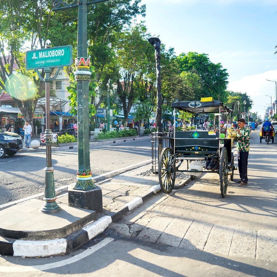 Malioboro Menuju Full Pedestrian 2026, Pemda DIY Siapkan Parkir, PKL, dan Skema Mobilitas Baru. Gambar : malioboro