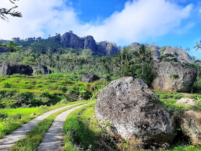 Misteri Kampung Pitu Gunungkidul: Kampung Tersembunyi yang Hanya Boleh Dihuni Tujuh Keluarga. Gambar : gmap Dede Apriyanto