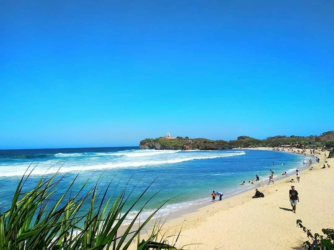 Pantai Sadranan Gunung Kidul: Surga Snorkeling Rahasia di Jogja yang Jarang Diketahui!. Gambar : ig @chello.dconcerto