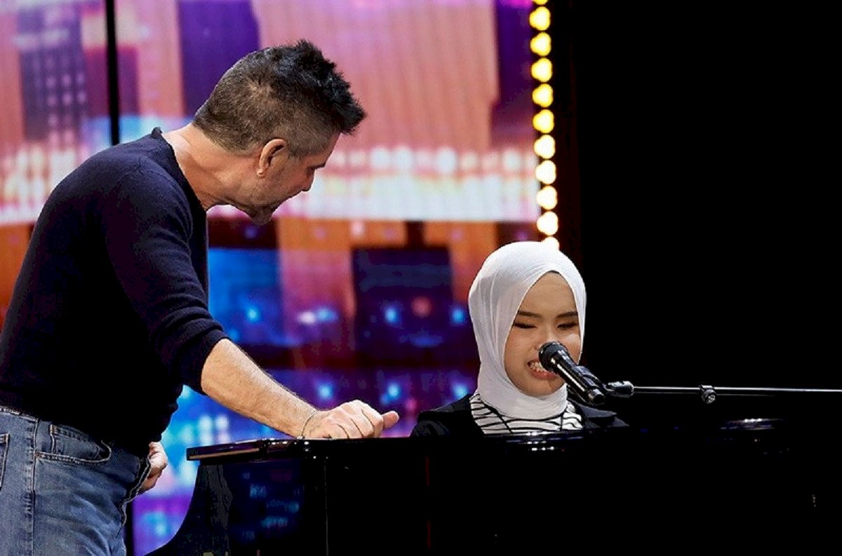 Penyanyi Difabel Asal Yogyakarta Membuat Keajaiban di America's Got Talent. Gambar : satelitnews.com