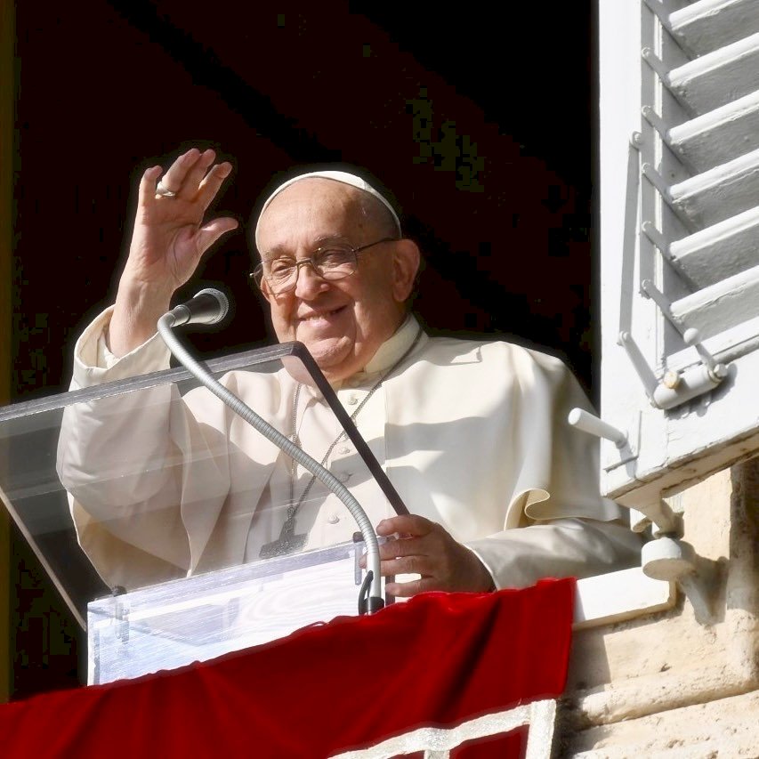 RIP Paus Fransiskus, Umat Katolik Yogyakarta Gelar Misa Kenangan Penuh Haru. Gambar : IG franciscus