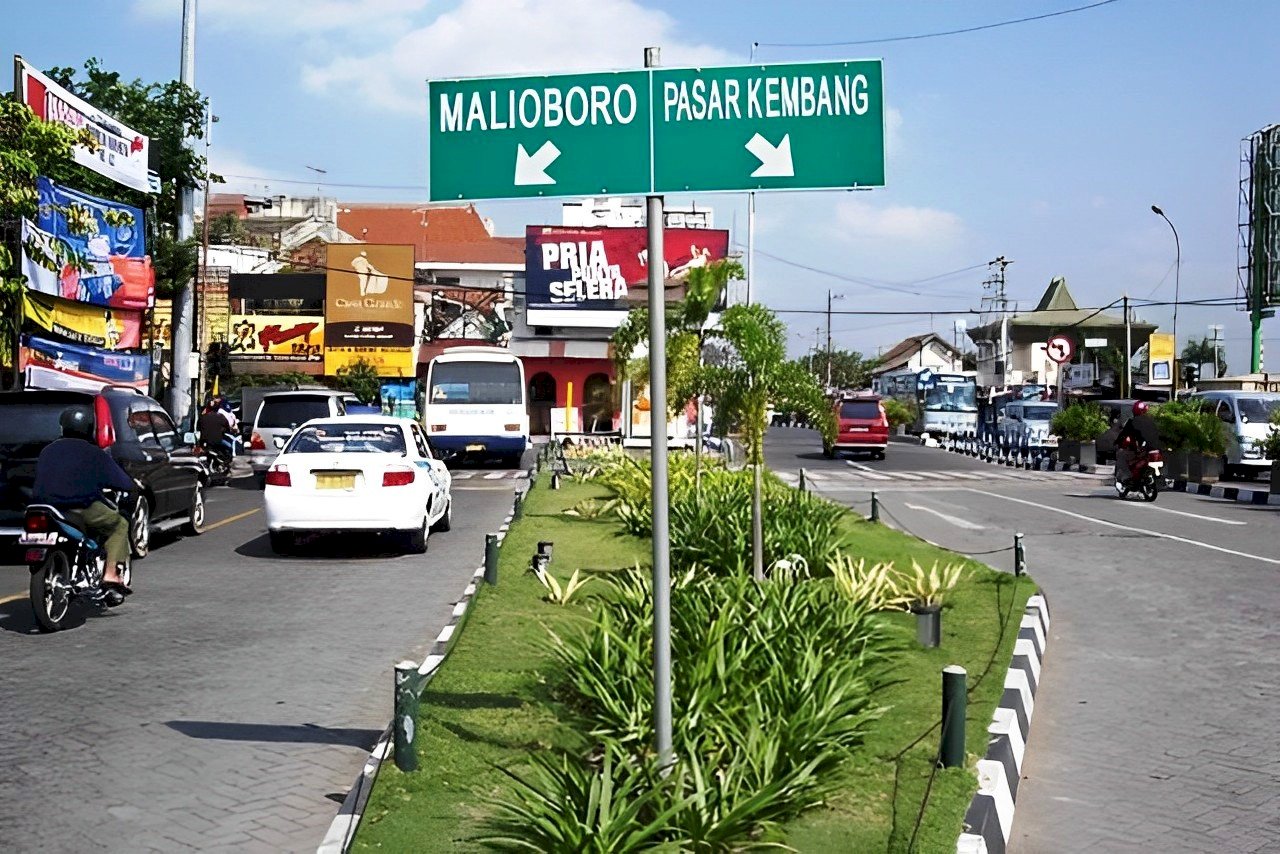 Wajib Hafal! 30 Nama Jalan dan Tempat di Yogyakarta yang Lebih Dikenal Dengan Singkatannya. Gambar : Gambar : kumparan