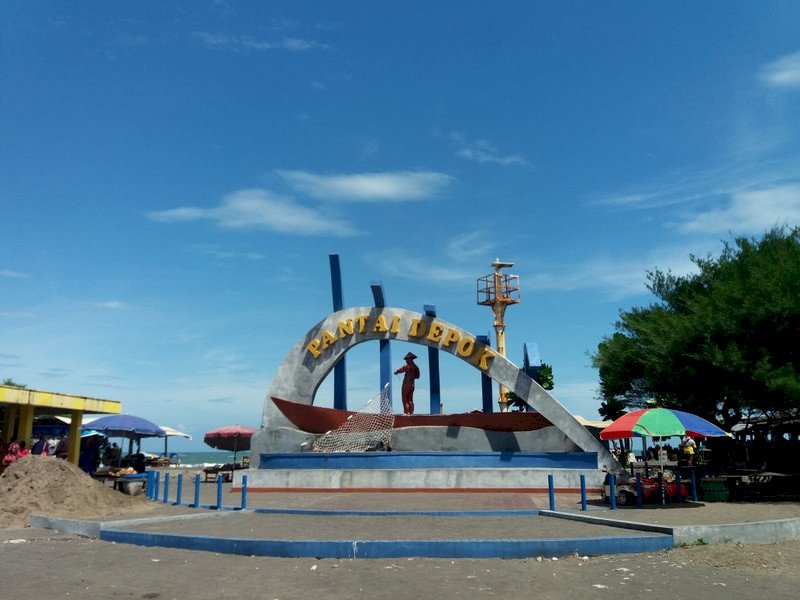 Eksotisme Pantai Pasir Hitam di Pantai Depok Bantul Jogja, dijogja.co. Eksotisme Pantai Pasir Hitam di Pantai Depok Bantul Jogja.