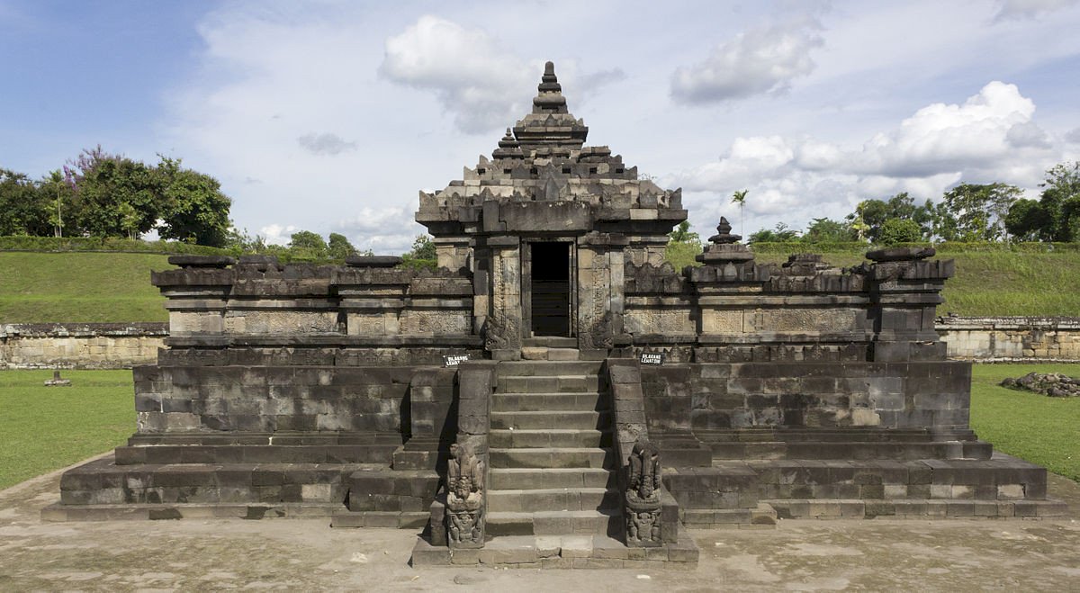 Explore Keindahan Candi Sambisari di Jogja yang Terletak di Bawah Permukaan Tanah, dijogja.co. Explore Keindahan Candi Sambisari di Jogja yang Terletak di Bawah Permukaan Tanah.