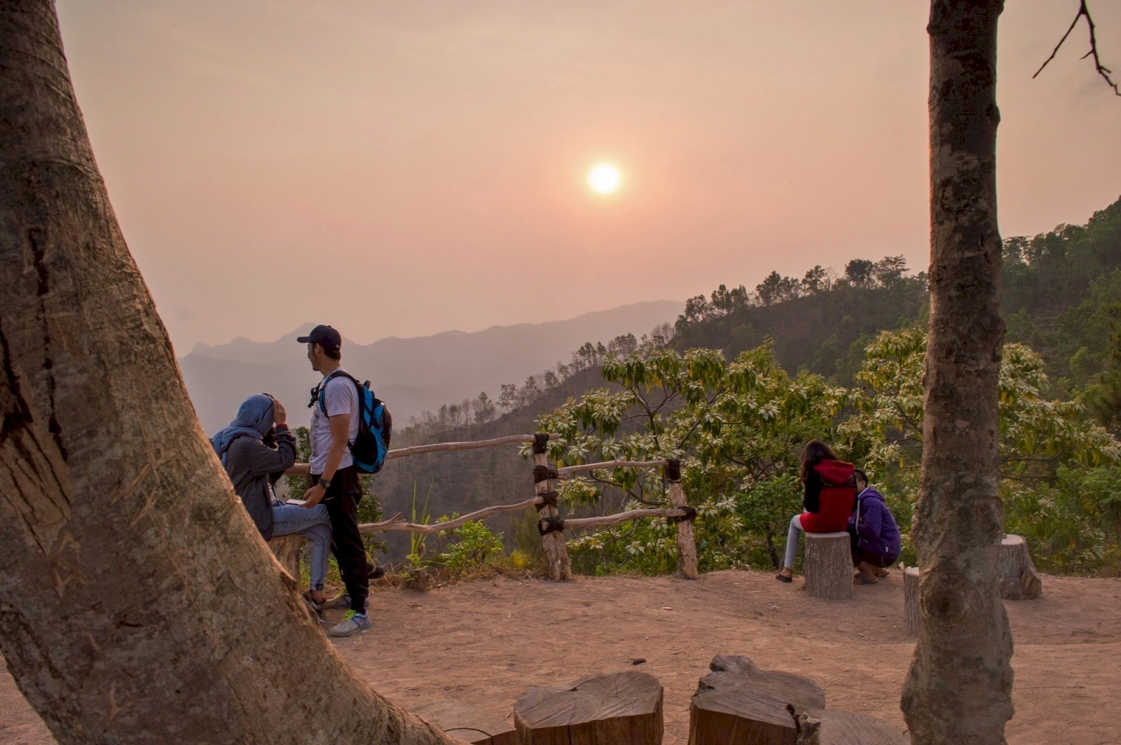 Kulon Progo, Kota Kenangan Manis yang Tak Terlupakan, dijogja.co. Wisata Canting Mas Puncak Dipowono: Pemandangan Menakjubkan di Kulon Progo.