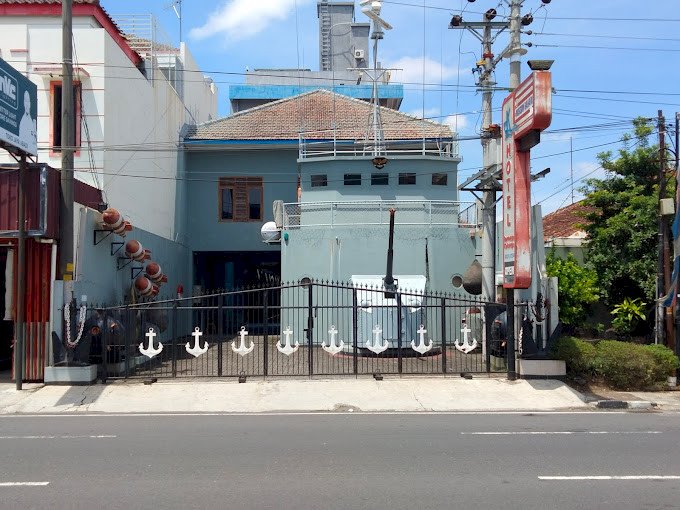 Museum Bahari Yogyakarta :  Info Tiket Masuk, Lokasi, Jam Buka, Fasilitas, & Spot Foto Terbaru. Museum Bahari Yogyakarta, Wisata Edukasi Mengenal dan Menambah Wawasan Kemaritiman Indonesia.