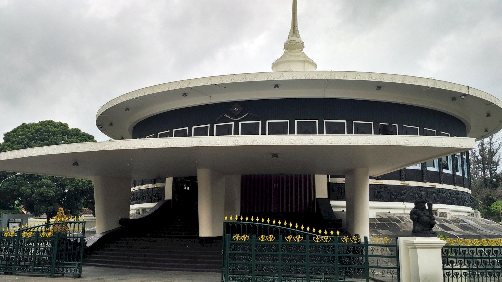 Museum Perjuangan Yogyakarta: Menyimpan Sejarah Hari Kebangkitan Nasional, dijogja.co. Museum Perjuangan Yogyakarta: Menyimpan Sejarah Hari Kebangkitan Nasional.