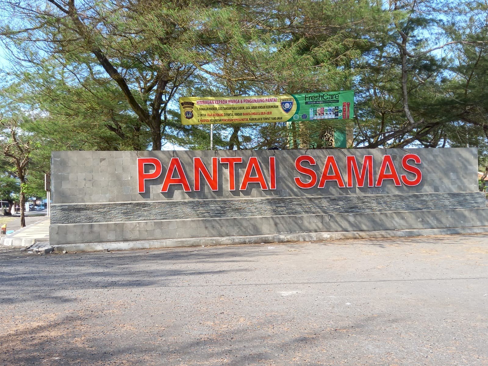 Pantai Samas: Keajaiban Gabungan Laut, Danau, dan Konservasi Penyu, dijogja.co. Pantai Samas: Keajaiban Gabungan Laut, Danau, dan Konservasi Penyu.