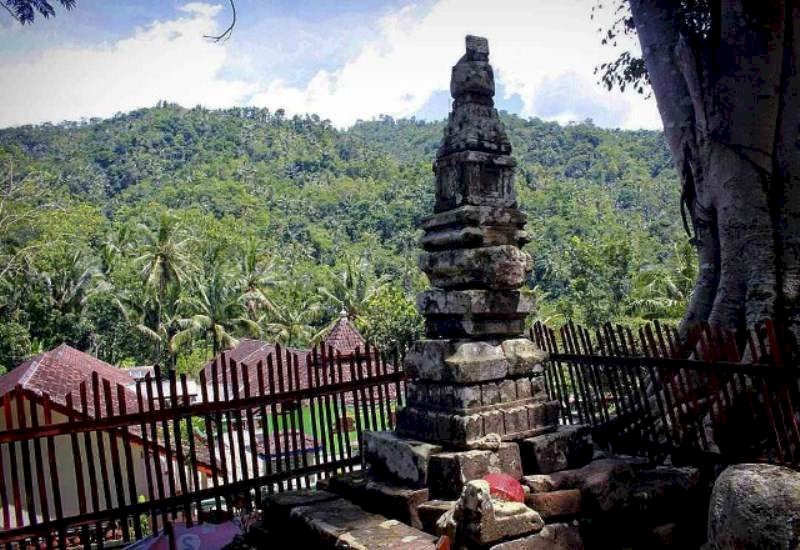 Pesona Sejarah di Candi Pringtali: Mengungkap Misteri Peradaban Kuno, dijogja.co. Pesona Sejarah di Candi Pringtali: Mengungkap Misteri Peradaban Kuno.