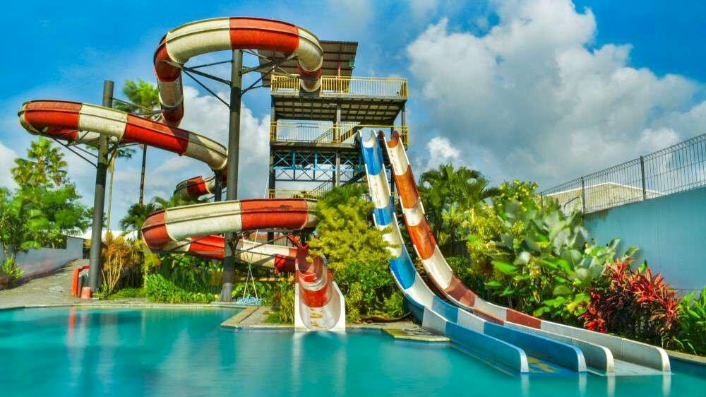 Serunya Liburan di Balong Waterpark, Destinasi Rekreasi Wisata Air Favorit di Jogja, dijogja.co. Serunya Liburan di Balong Waterpark, Destinasi Rekreasi Wisata Air Favorit di Jogja.