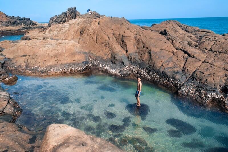 Pantai Wediombo: Wisata Pantai Dengan Laguna Alami Di Gunungkidul ...